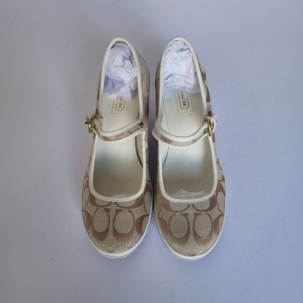 Coach A3245 Dannielyn Wedge Mary Jane Style Shoes NWOT. Size 7B - Picture 2 of 7